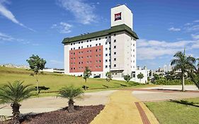 Ibis Londrina